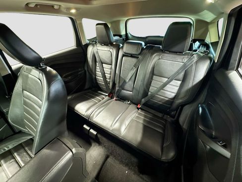 Used 2018 Ford Escape Titanium image 13