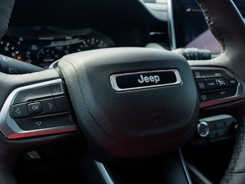 Used 2024 Jeep Compass Limited AWD/4WD image 30