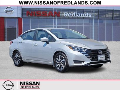 New 2025 Nissan Versa SV w/ Trunk Package