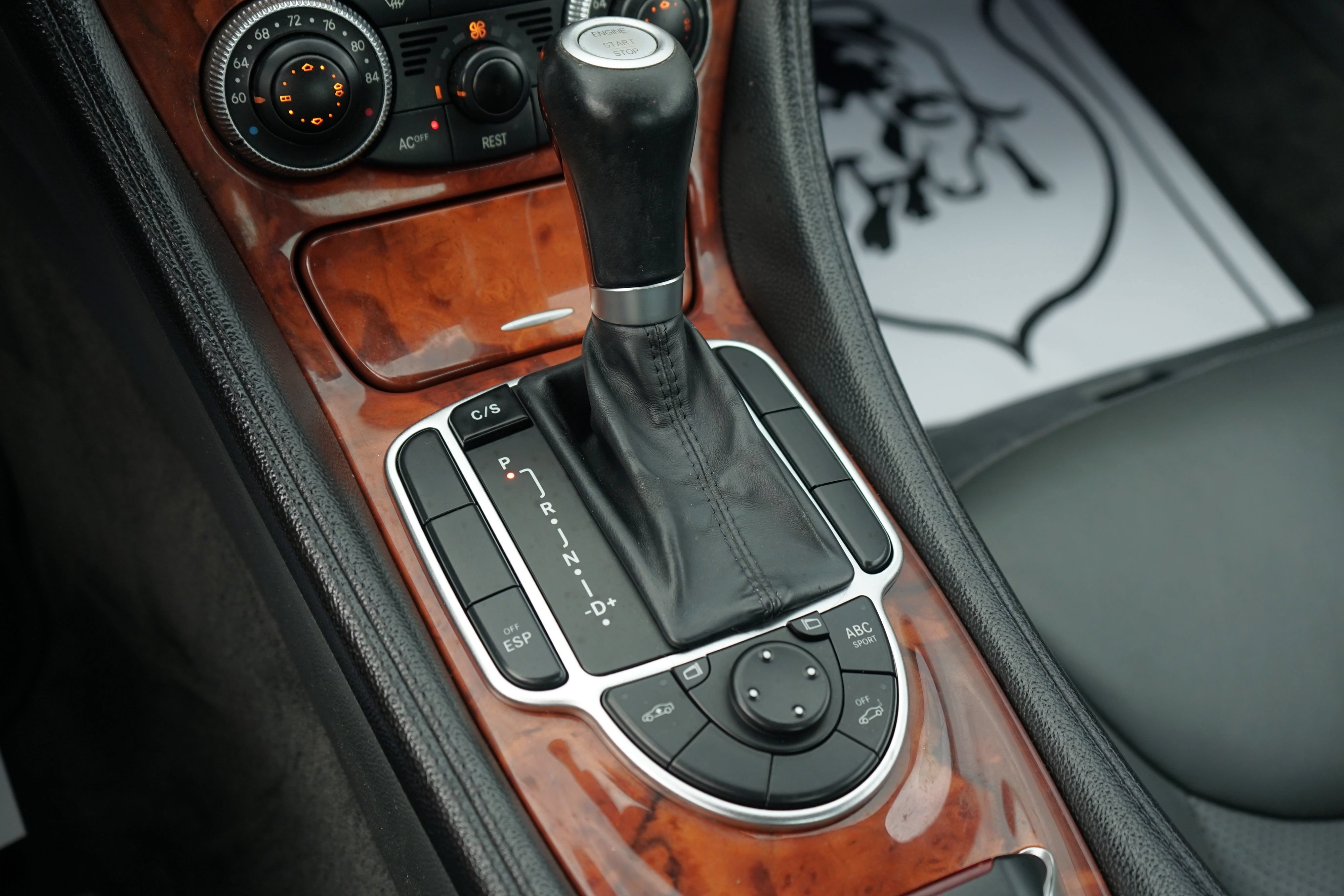 Used 2005 Mercedes-Benz SL 500 image 30