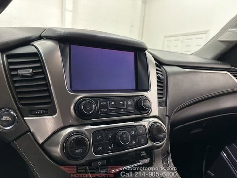 Used 2019 Chevrolet Suburban LT image 45
