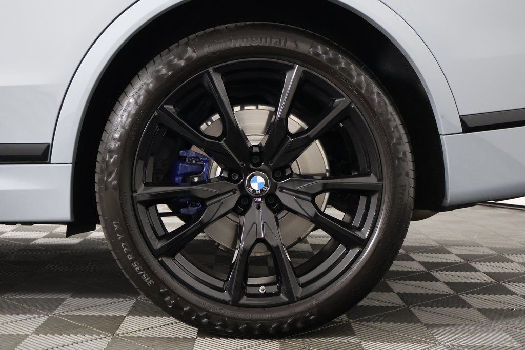 Used 2024 BMW X7 xDrive40i w/ Executive Package AWD/4WD image 17