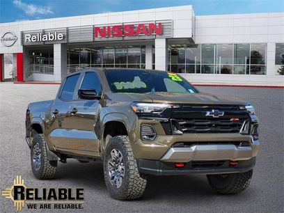 Used 2023 Chevrolet Colorado Z71 w/ Z71 Convenience Package 2