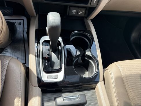 Used 2019 Honda Ridgeline RTL-E image 17