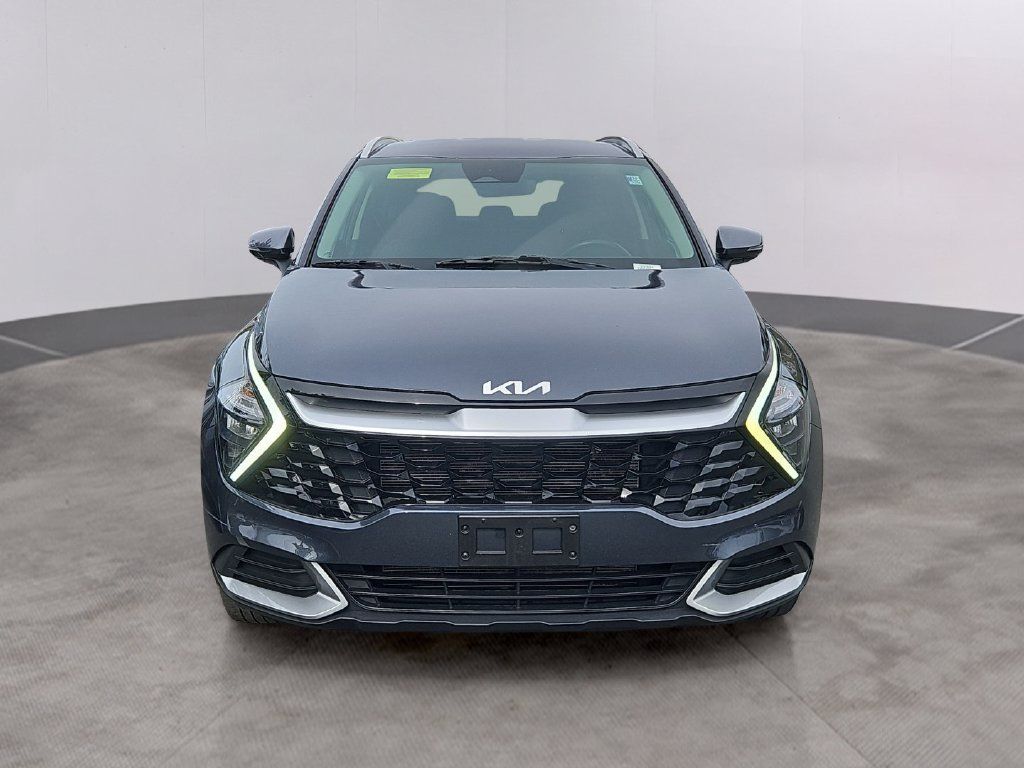 Certified 2023 Kia Sportage EX AWD/4WD image 2