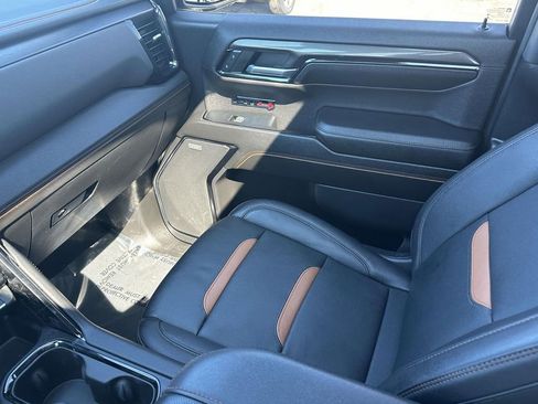 Certified 2023 GMC Sierra 1500 AT4 w/ AT4 Premium Package image 37