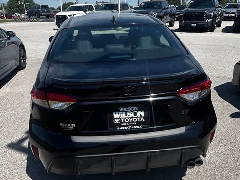 Used 2025 Toyota Corolla SE FWD image 11