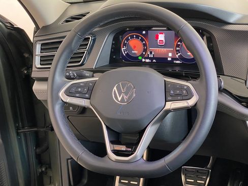 Used 2024 Volkswagen Atlas Peak Edition SEL image 16