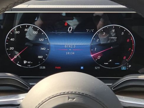 Used 2024 Mercedes-Benz GLS 450 4MATIC image 40