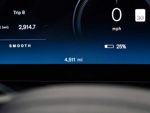 Used 2023 Lucid Air Touring AWD/4WD image 18