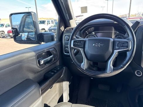 Used 2022 Chevrolet Silverado 2500 LTZ w/ LTZ Plus Package image 18