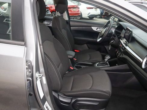 Used 2024 Kia Forte LXS image 21