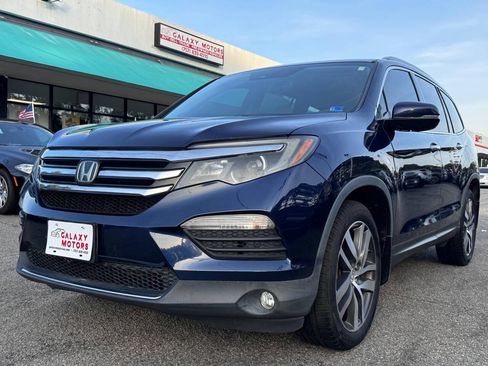 Used 2016 Honda Pilot Touring image 1