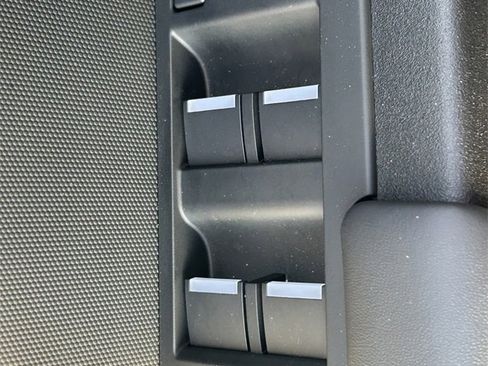 Used 2024 Land Rover Defender 130 Outbound image 23