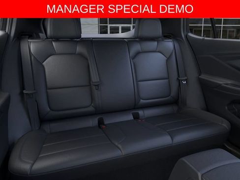 Used 2026 Buick Envista Sport Touring w/ Convenience I Package FWD image 17