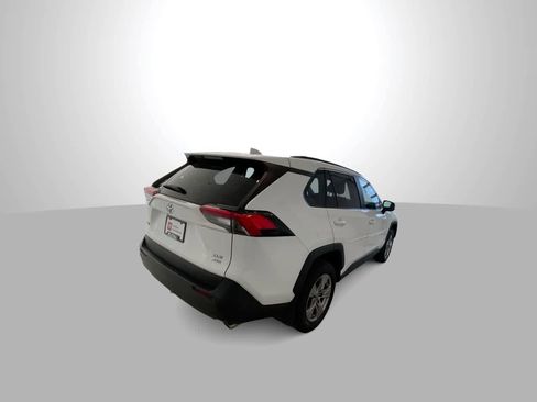 Certified 2022 Toyota RAV4 XLE w/ Convenience Package AWD/4WD image 8
