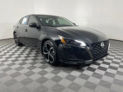 Used 2023 Nissan Altima 2.5 SR w/ SR Premium Package