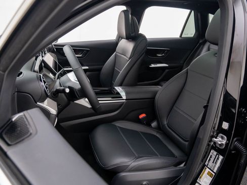 New 2026 Mercedes-Benz GLC 300 4MATIC image 17