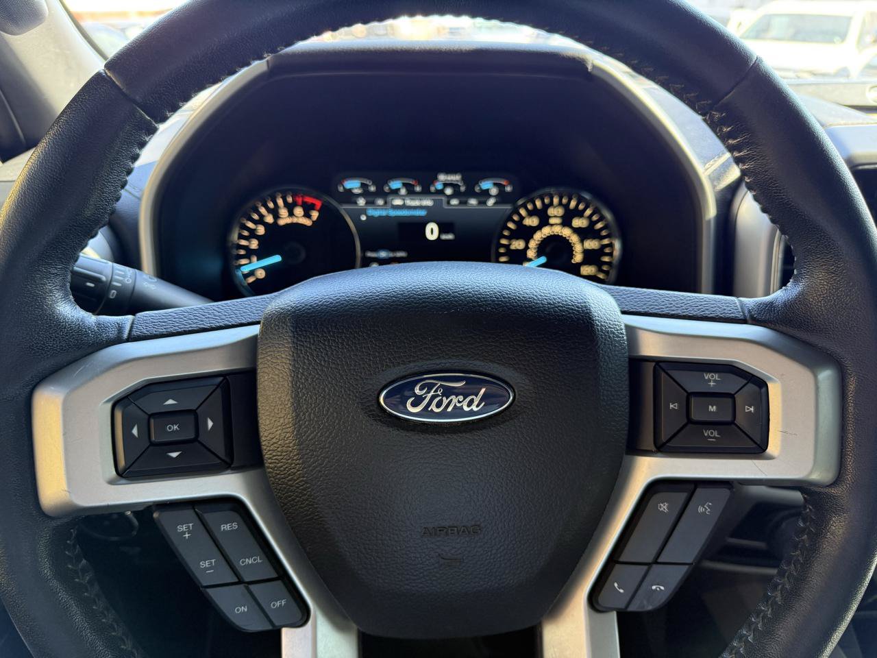 Used 2020 Ford F150 Lariat w/ Equipment Group 502A Luxury AWD/4WD image 31