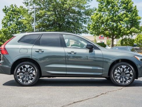 New 2026 Volvo XC60 T8 Ultra w/ Climate Package AWD/4WD image 4