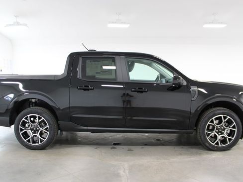 New 2026 Ford Maverick Lariat AWD/4WD image 12