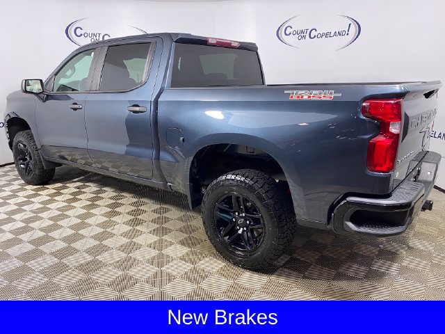 Certified 2021 Chevrolet Silverado 1500 Custom Trail Boss AWD/4WD image 4