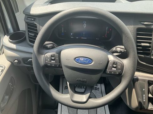 New 2026 Ford Transit 250 Low Roof RWD image 19