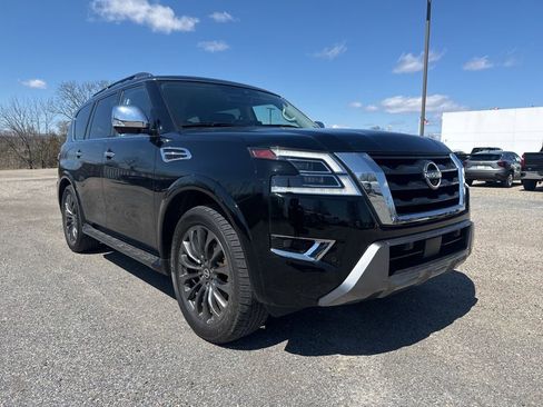 Used 2023 Nissan Armada Platinum w/ Captain's Chairs Package image 1