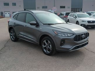 Used 2024 Ford Escape ST-Line Select w/ Tech Pack #2 video 2