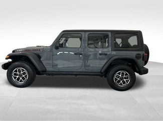 Used 2024 Jeep Wrangler Unlimited Rubicon video 2