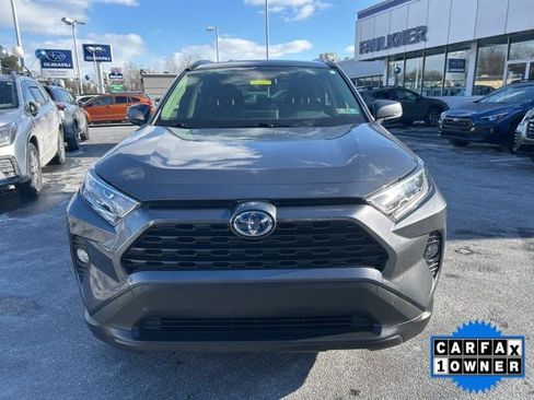 Used 2021 Toyota RAV4 XLE image 9