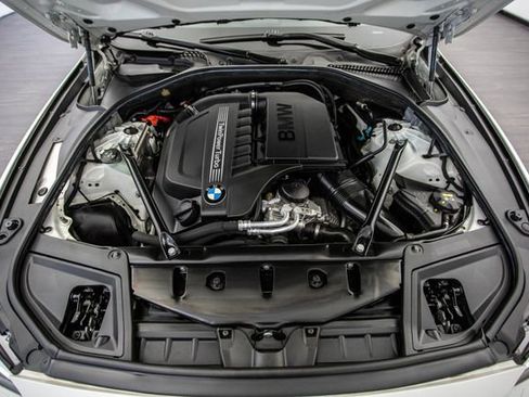 Used 2016 BMW 535i Sedan image 13