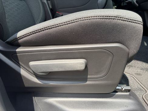 New 2026 RAM 1500 Express AWD/4WD image 30