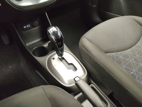 Used 2019 Chevrolet Spark LT FWD image 26