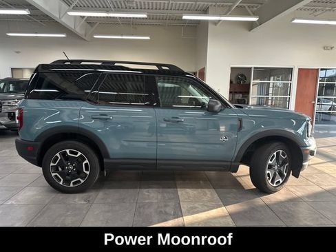 Used 2023 Ford Bronco Sport Outer Banks w/ Tech Package AWD/4WD image 8