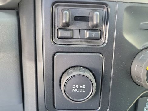 New 2024 Ford F350 XLT RWD image 28