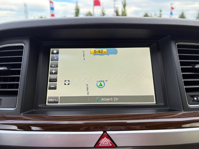 Used 2015 Hyundai Genesis 3.8 w/ Option Group 02 RWD image 28