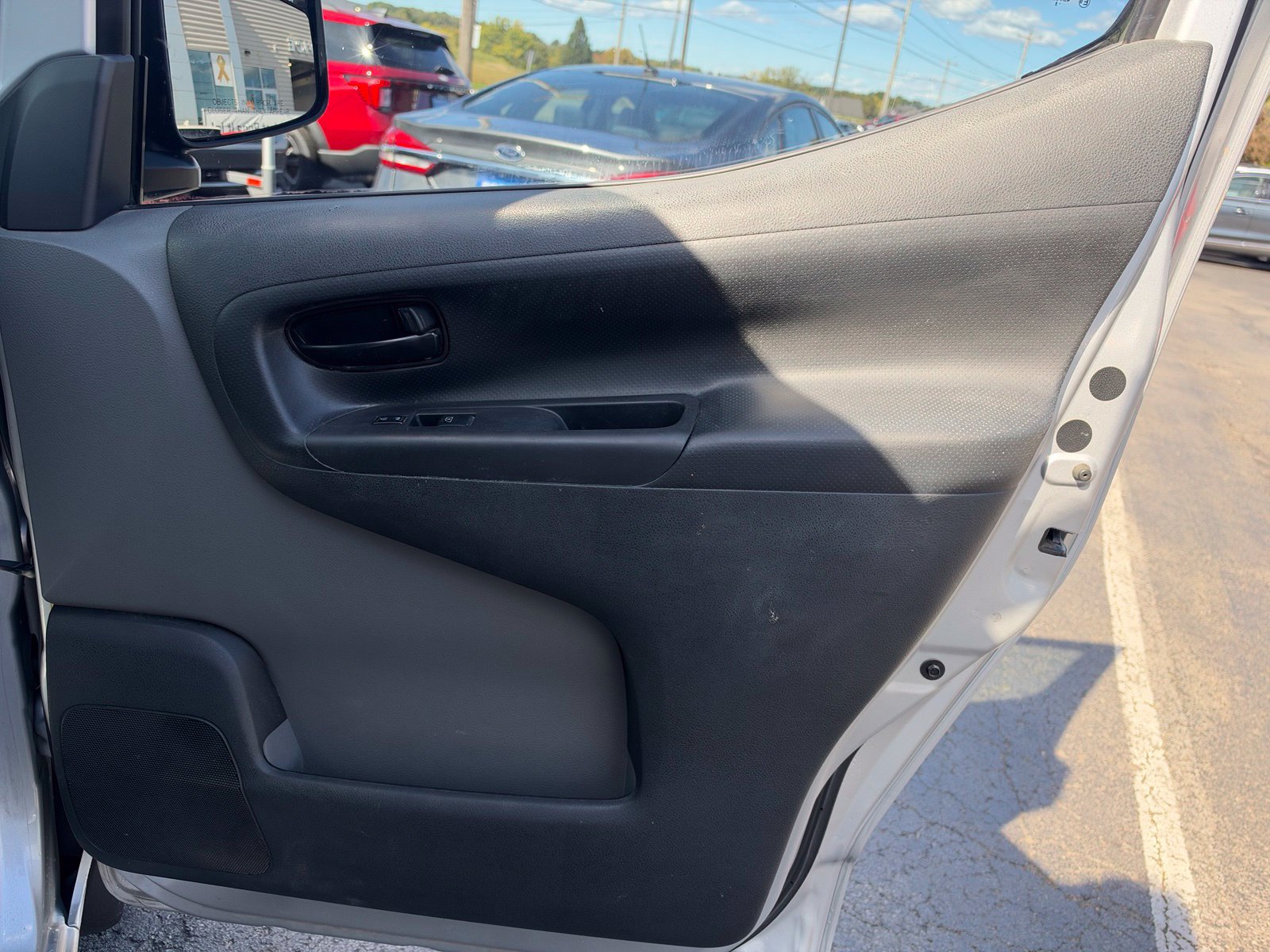 Used 2019 Nissan NV200 S FWD image 25