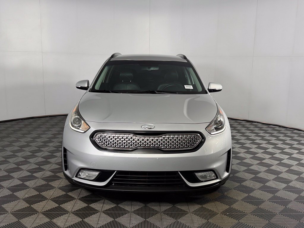Used 2019 Kia Niro S Touring FWD image 4
