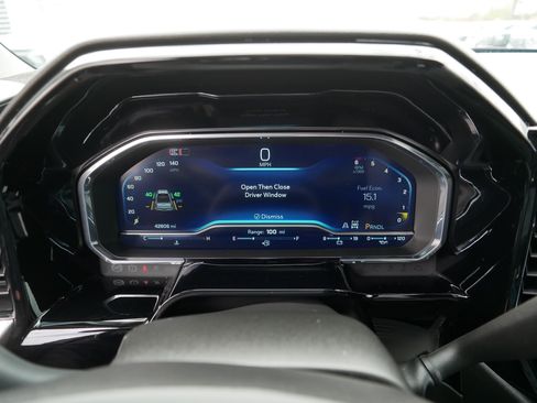 Used 2024 Chevrolet Silverado 1500 RST AWD/4WD image 21