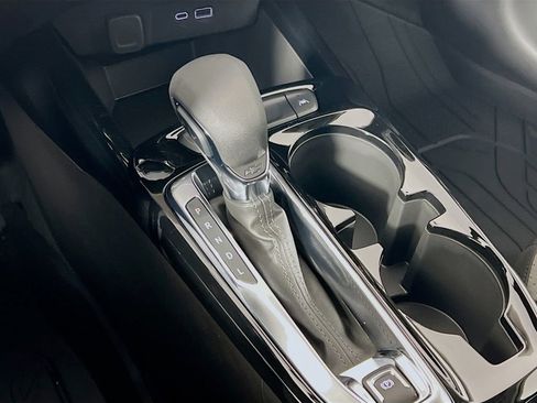 New 2026 Chevrolet Trax LT image 16