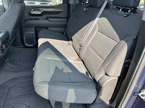 Certified 2022 Chevrolet Silverado 1500 RST w/ Max Trailering Package AWD/4WD image 11