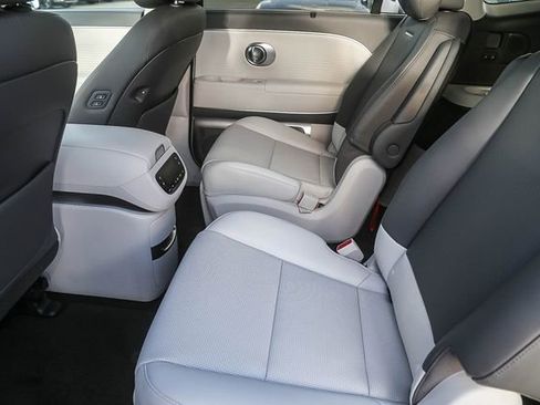 New 2026 Hyundai Ioniq 9 Limited image 22