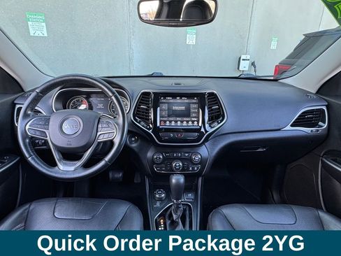 Used 2020 Jeep Cherokee Limited image 6