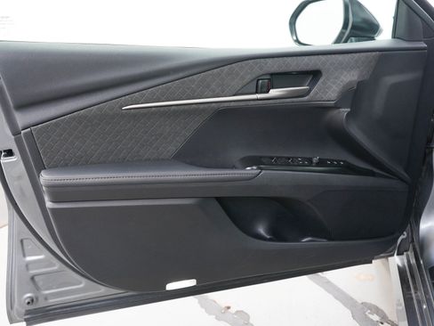 Used 2026 Toyota Camry XLE w/ Premium Plus Package AWD/4WD image 19