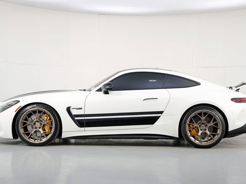 Used 2024 Mercedes-Benz AMG GT 63 image 9