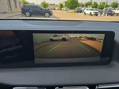 New 2026 Nissan Sentra SV FWD image 9
