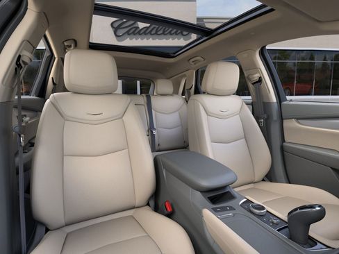 New 2025 Cadillac XT5 Premium Luxury w/ Technology Package image 16