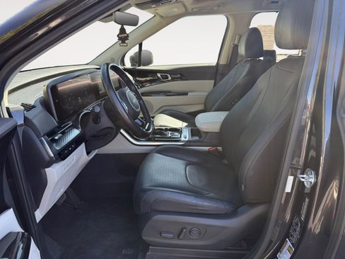 Used 2022 Kia Carnival SX Prestige FWD image 10
