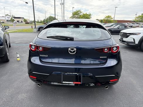 Used 2024 MAZDA MAZDA3 s FWD image 6